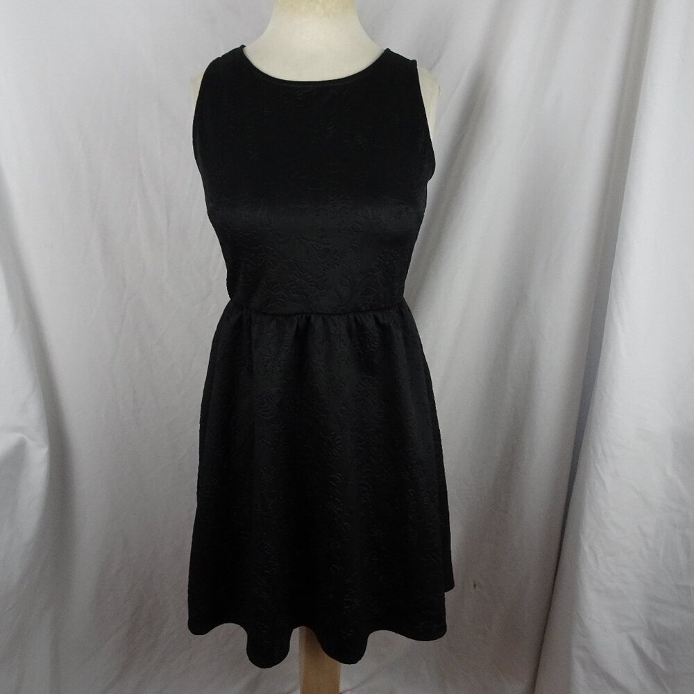 Xhiliration Floral Black Juniors Dress Size L